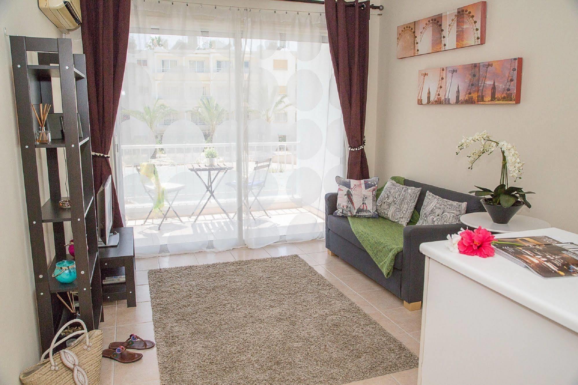 Paphos Love Nest Apartment 外观 照片