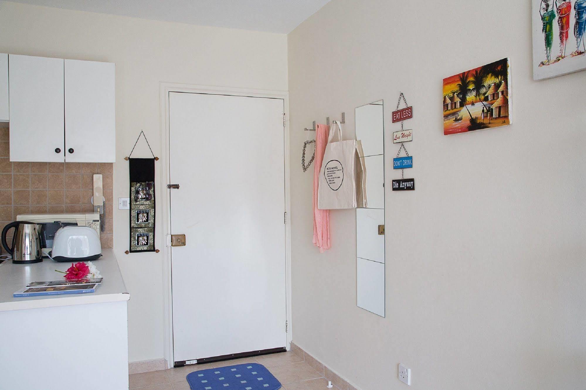 Paphos Love Nest Apartment 外观 照片
