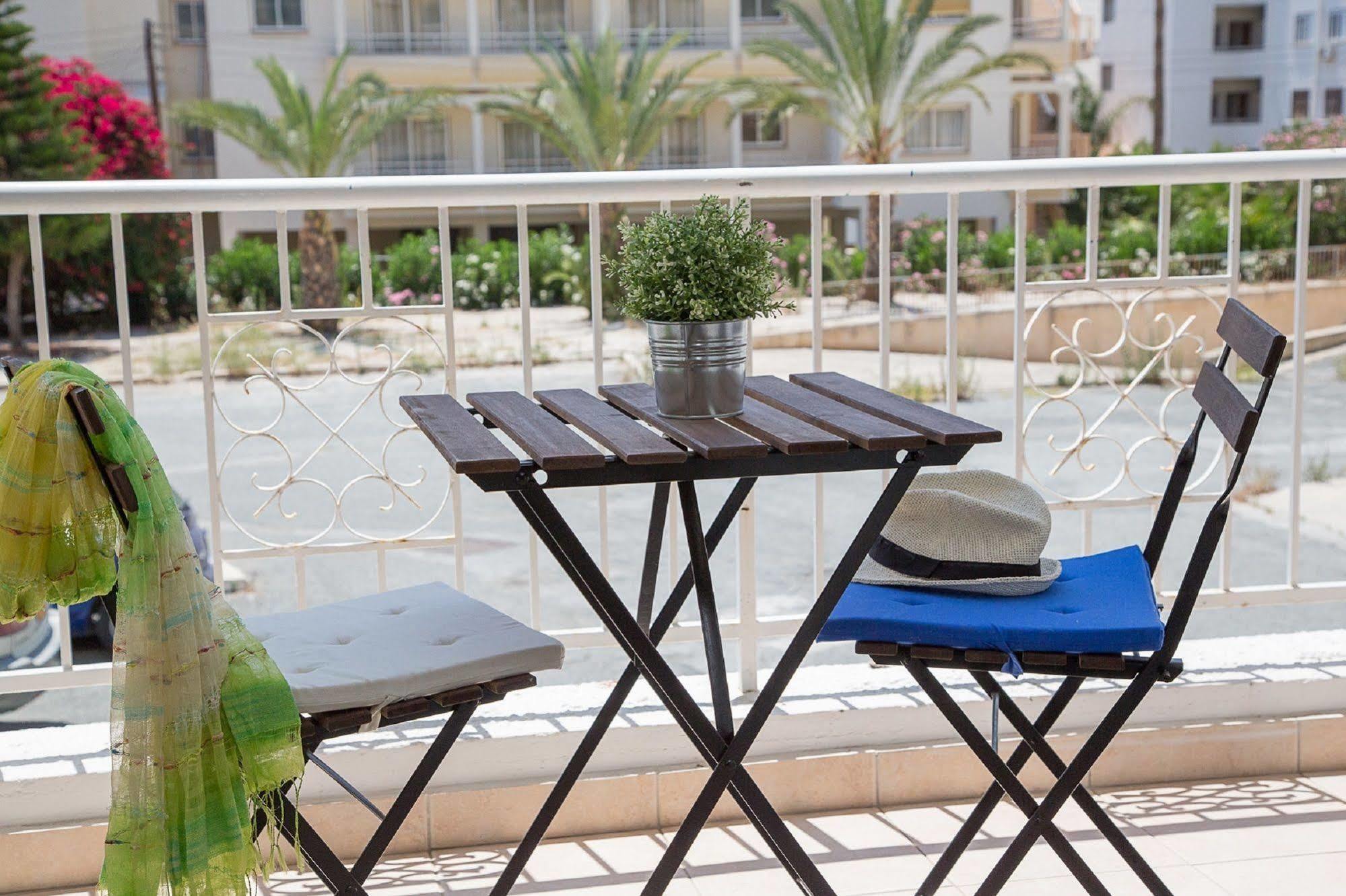 Paphos Love Nest Apartment 外观 照片